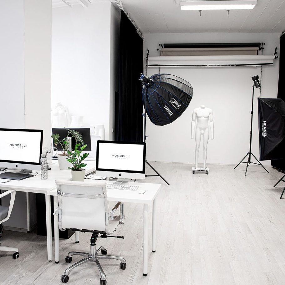 Großzügige Studiofläche in Würzburg zur Miete: Verschiedene Sets, Arbeitsbereiche und professionelle Shooting-Ecke